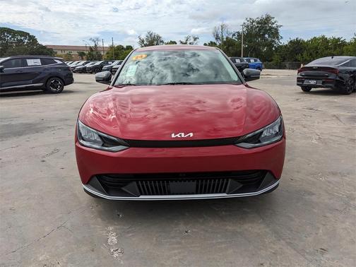 2024 Kia EV6 Light