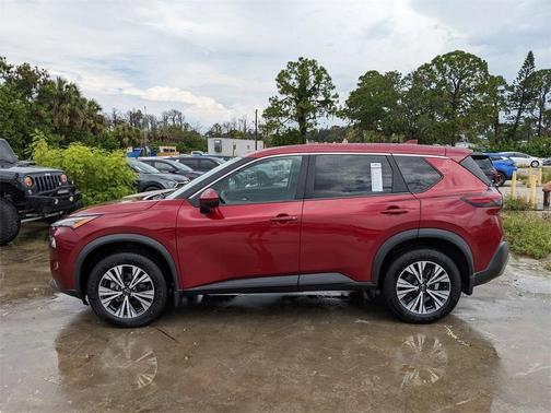 2022 Nissan Rogue SV