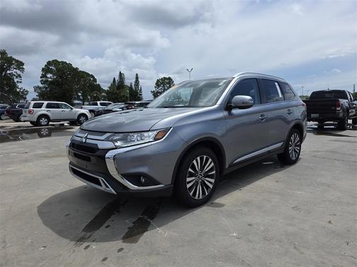 2020 Mitsubishi Outlander SEL