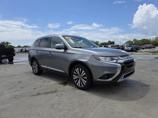 2020 Mitsubishi Outlander SEL
