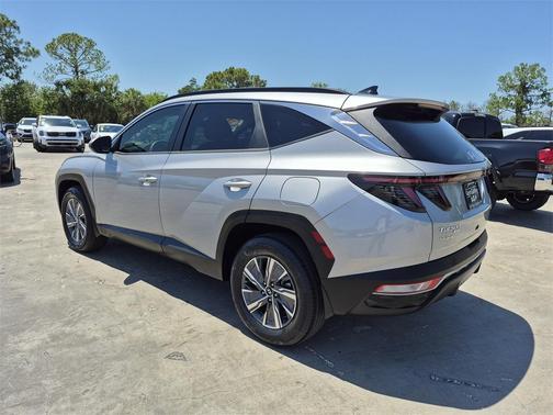 2022 Hyundai TUCSON Hybrid Blue