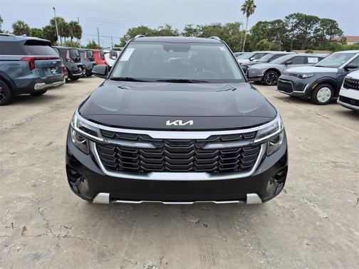 2025 Kia Seltos EX