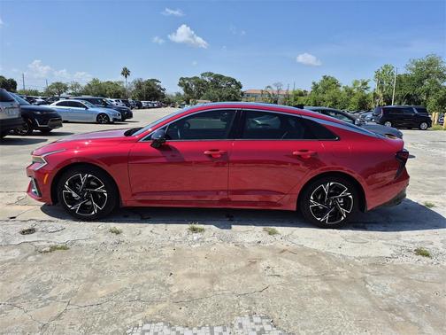 2025 Kia K5 GT-Line