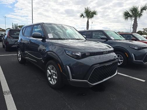 2025 Kia Soul LX