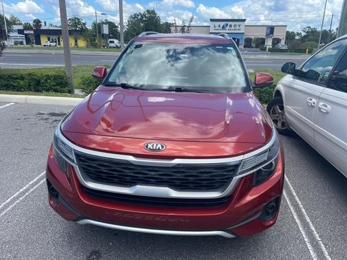 2021 Kia Seltos S
