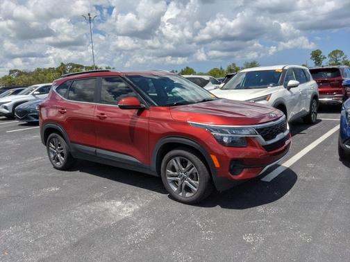 2021 Kia Seltos S