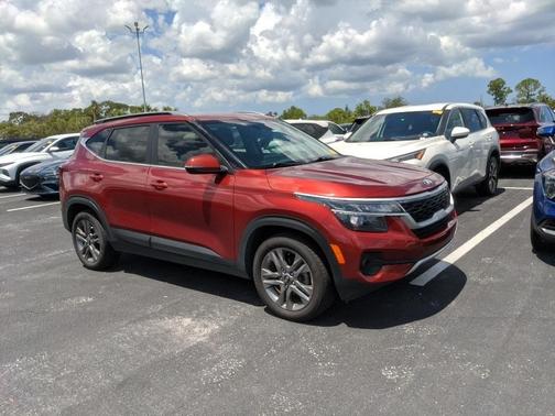 2021 Kia Seltos S