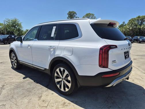 2021 Kia Telluride S