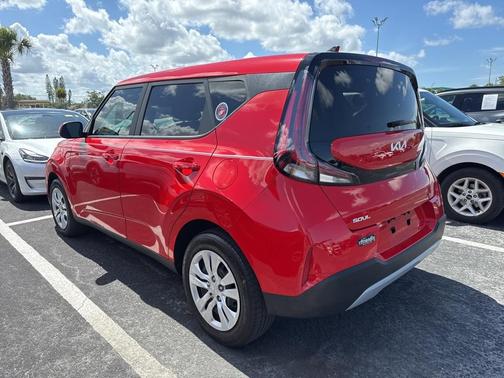 2023 Kia Soul LX