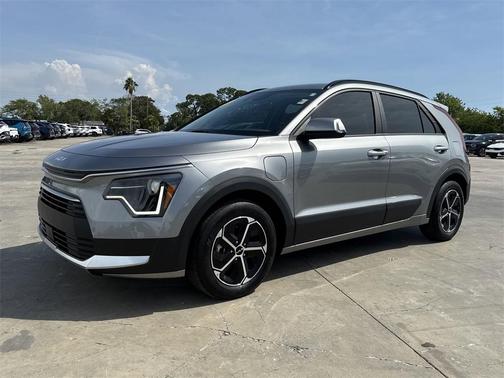 2024 Kia Niro Plug-In Hybrid EX
