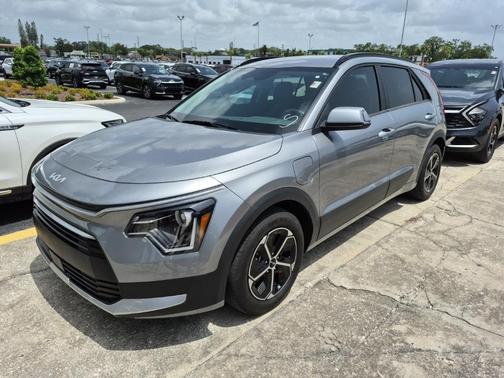 2024 Kia Niro Plug-In Hybrid EX