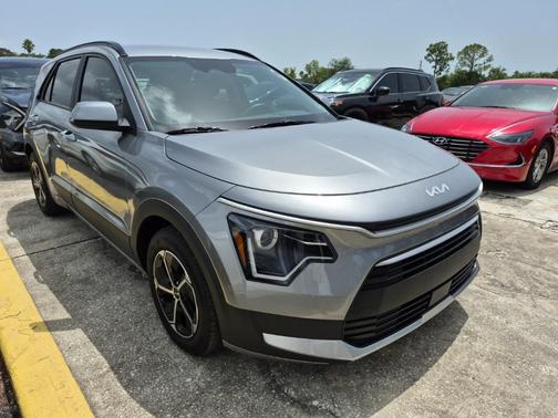2024 Kia Niro Plug-In Hybrid EX