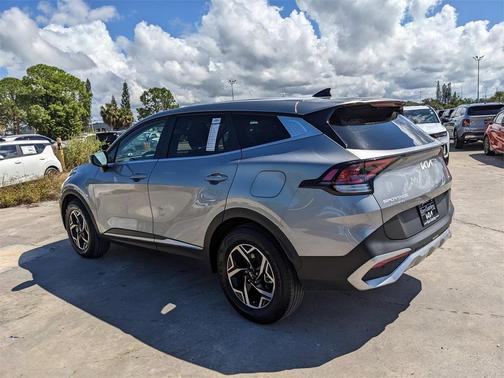 2024 Kia Sportage LX