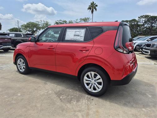 2025 Kia Soul LX