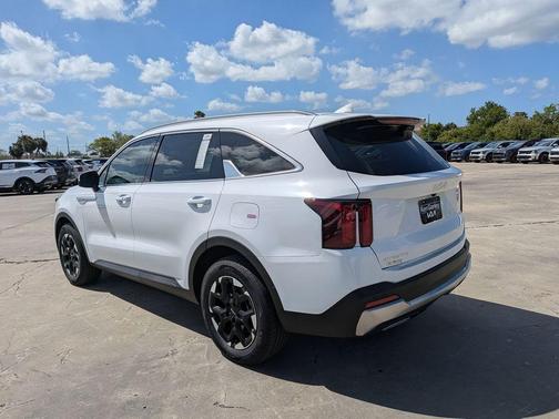 Glacial White Pearl 2025 Kia Sorento S