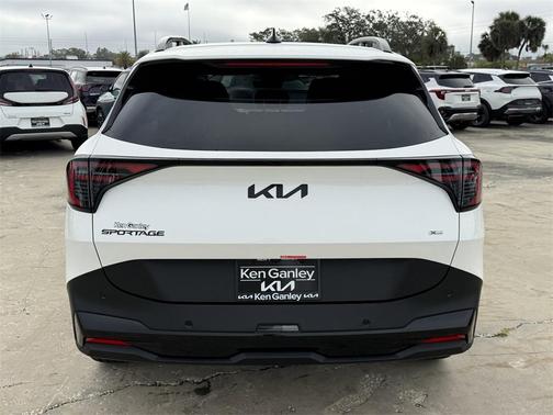 2026 Kia Sportage Hybrid X-Line