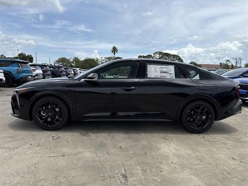 2025 Kia K4 GT-Line Turbo