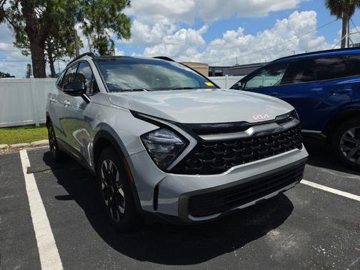 Wolf Gray 2023 Kia Sportage X-Line