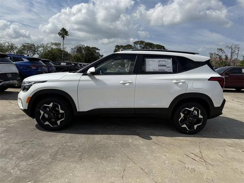 2025 Kia Seltos S