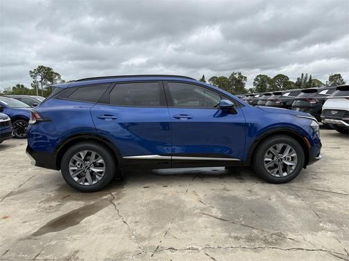 2025 Kia Sportage SX