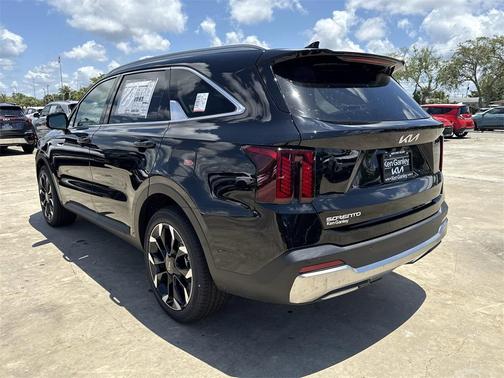 2025 Kia Sorento SX
