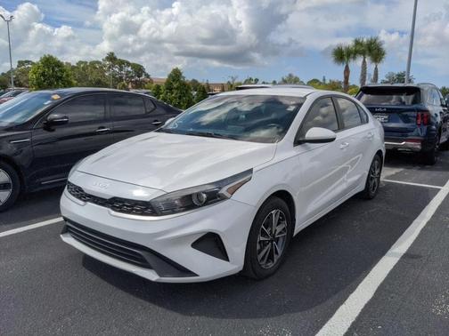 2022 Kia Forte LXS