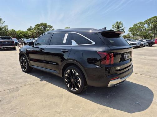 2024 Kia Sorento EX