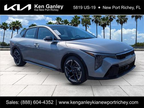 2025 Kia K4 GT-Line