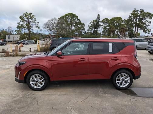 2025 Kia Soul LX