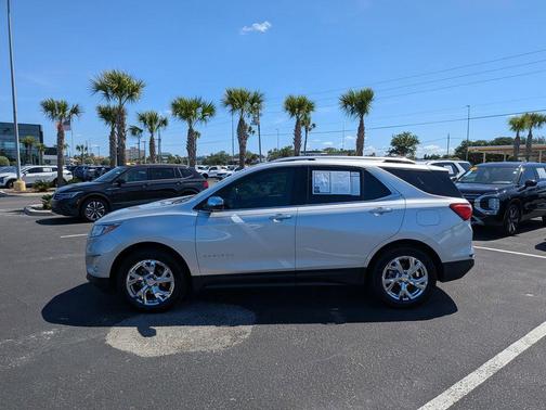 Silver Ice Metallic 2018 Chevrolet Equinox Premier w/1LZ