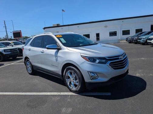 Silver Ice Metallic 2018 Chevrolet Equinox Premier w/1LZ