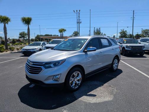 Silver Ice Metallic 2018 Chevrolet Equinox Premier w/1LZ