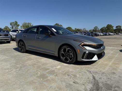 2025 Kia K5 GT-Line