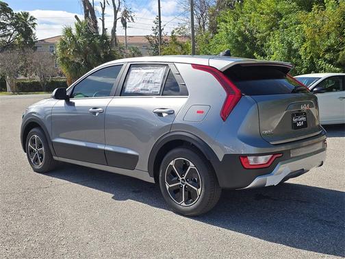 2026 Kia Niro LX