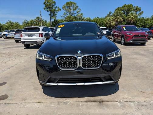 2024 BMW X4 xDrive30i