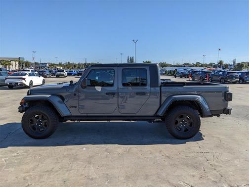 2021 Jeep Gladiator Sport