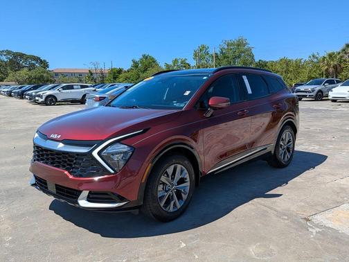 Red 2023 Kia Sportage SX