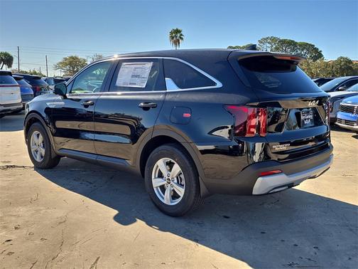 2026 Kia Sorento LX