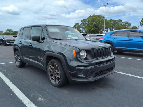 Metallic 2021 Jeep Renegade Sport