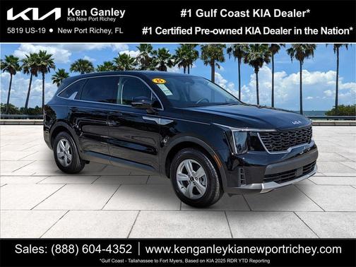 2025 Kia Sorento LX