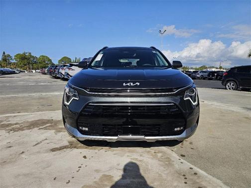 2025 Kia Niro EX Touring
