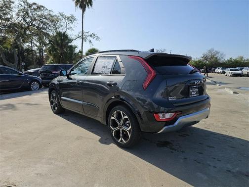 2025 Kia Niro EX Touring