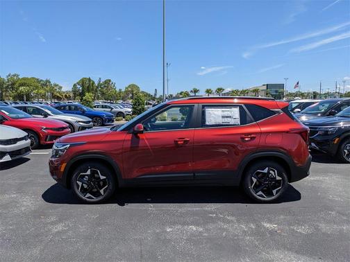 2025 Kia Seltos S