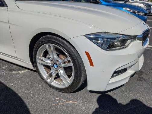 2018 BMW 330e iPerformance