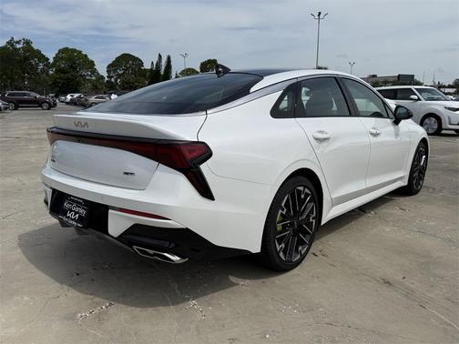 2026 Kia K5 GT