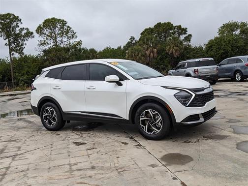 2025 Kia Sportage LX