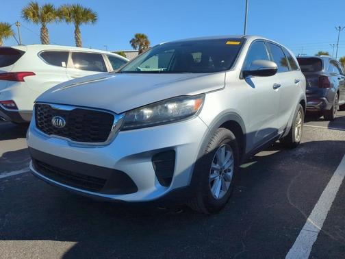 2019 Kia Sorento LX