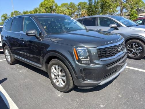 2022 Kia Telluride LX