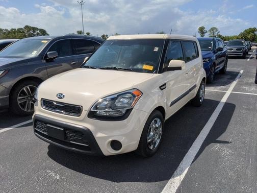 2013 Kia Soul Base