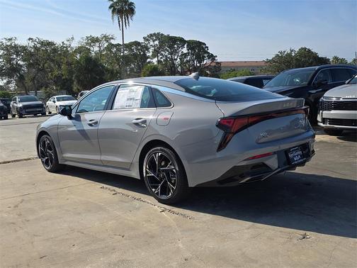 2026 Kia K5 GT-Line